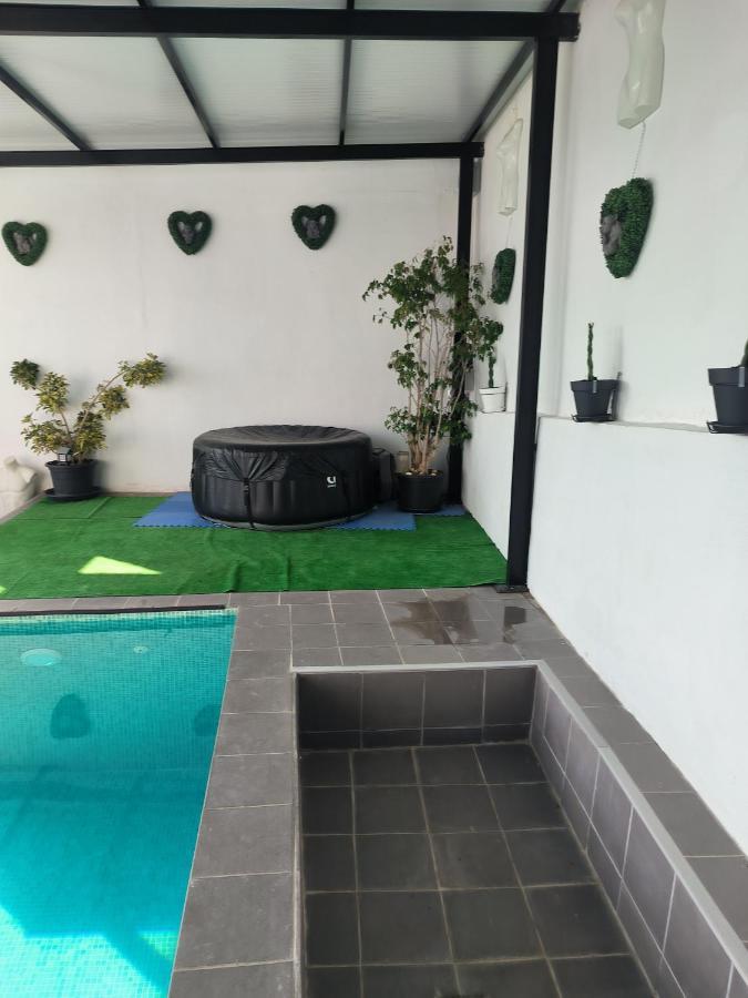 Pinar Suites Habitaciones 토레몰리노스 외부 사진