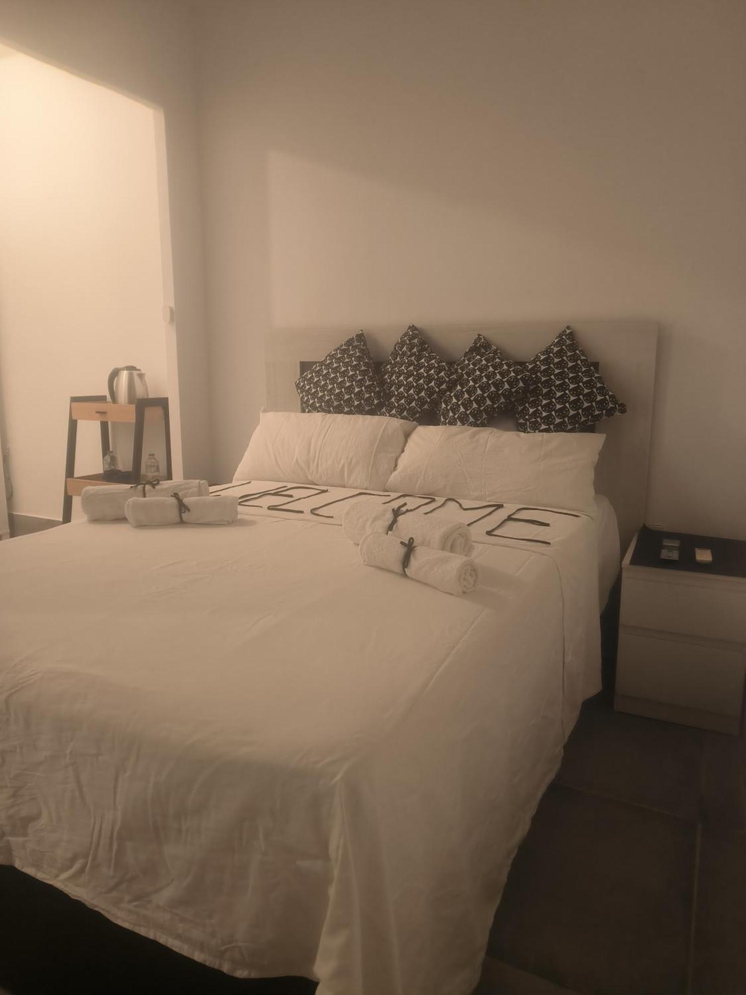 Pinar Suites Habitaciones 토레몰리노스 외부 사진