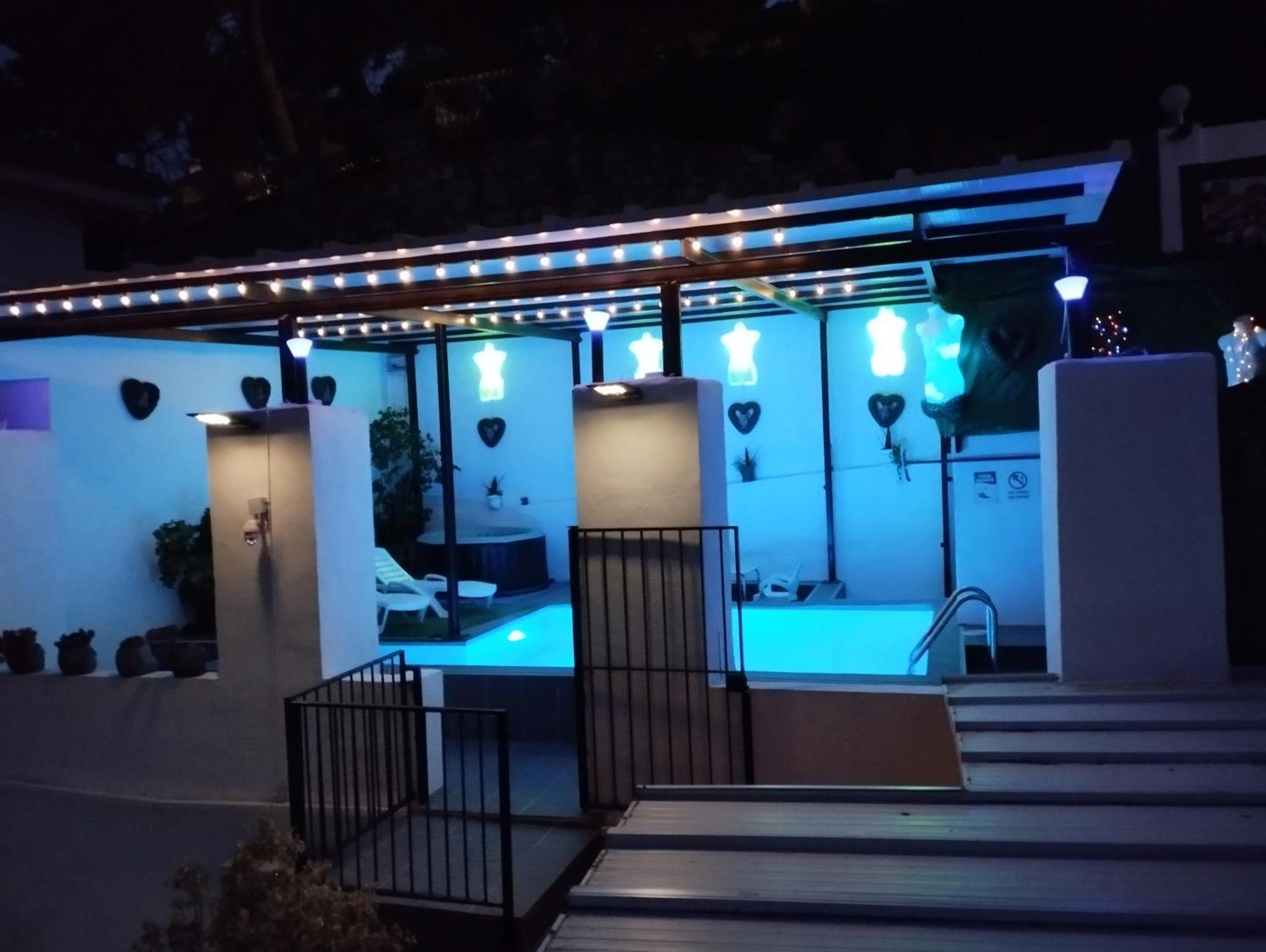 Pinar Suites Habitaciones 토레몰리노스 외부 사진